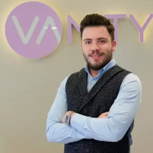 Vanity Estetik Doktoru Op. Dr. Erman Menekşe